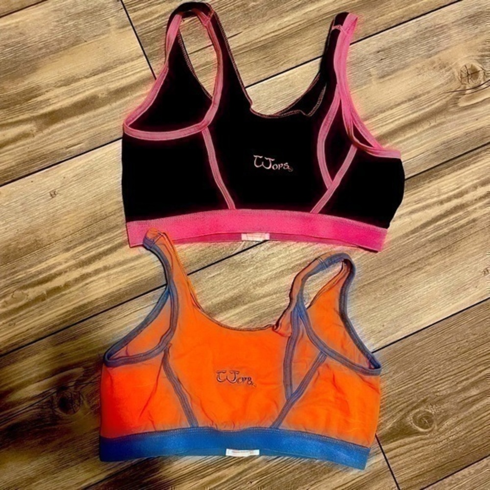 Set of Two Sports Bras (Cotton & Spandex)